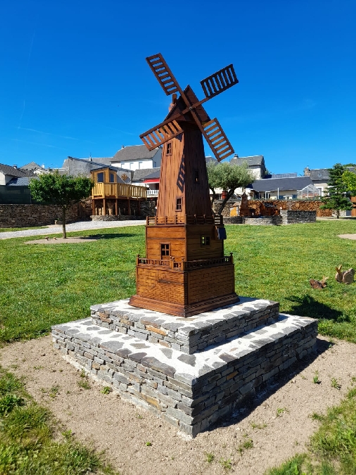 VISITE DECOUVERTE ATELIER SCULPTURE SUR BOIS